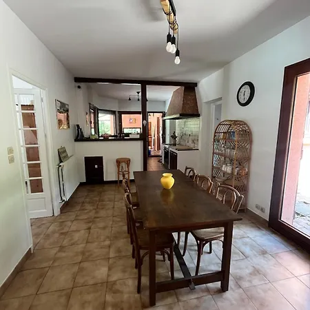 La Moum - Maison De Famille Ferienhaus